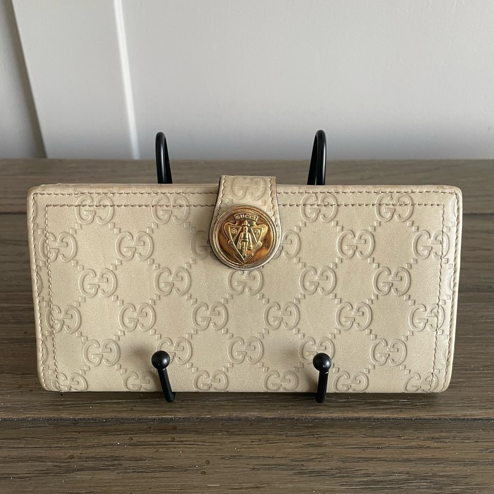 VGUC, Vintage GUCCI GG  Guccissima  Leather Long Continental Wallet - Ivory